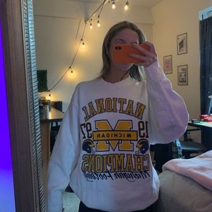 Vintage University of Michigan Crew neck